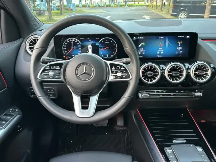 Mercedes-Benz GLA 2022 Model GLA 200 – фото 9
