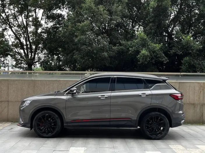 Geely Binyue 2021 Model 260T DCT Star Glory Edition