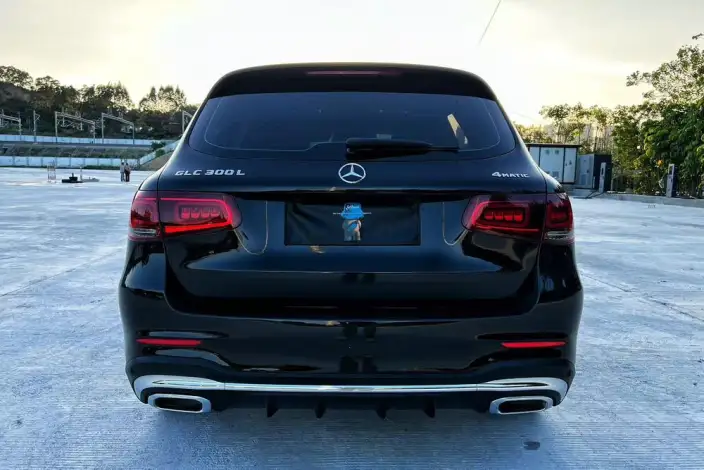 Mercedes-Benz GLC 2022 Model Facelift GLC 300 L 4MATIC Dynamic Model Collector Edition – фото 5