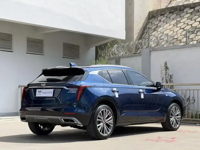 Cadillac GT4 2023 Model 25T Luxury Model – фото 5