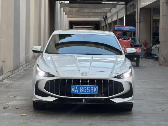 MG5 2025 Model 180DVVT Global Deluxe Edition