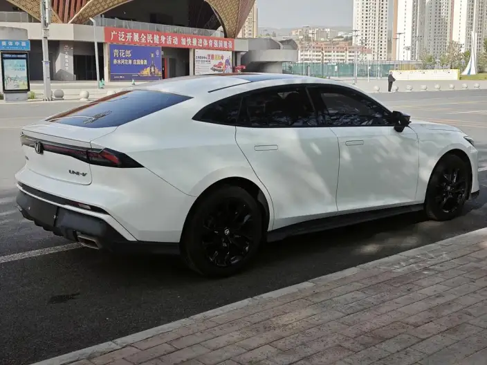 Changan UNI-V 2024 Model 1.5T Noble Model – фото 6