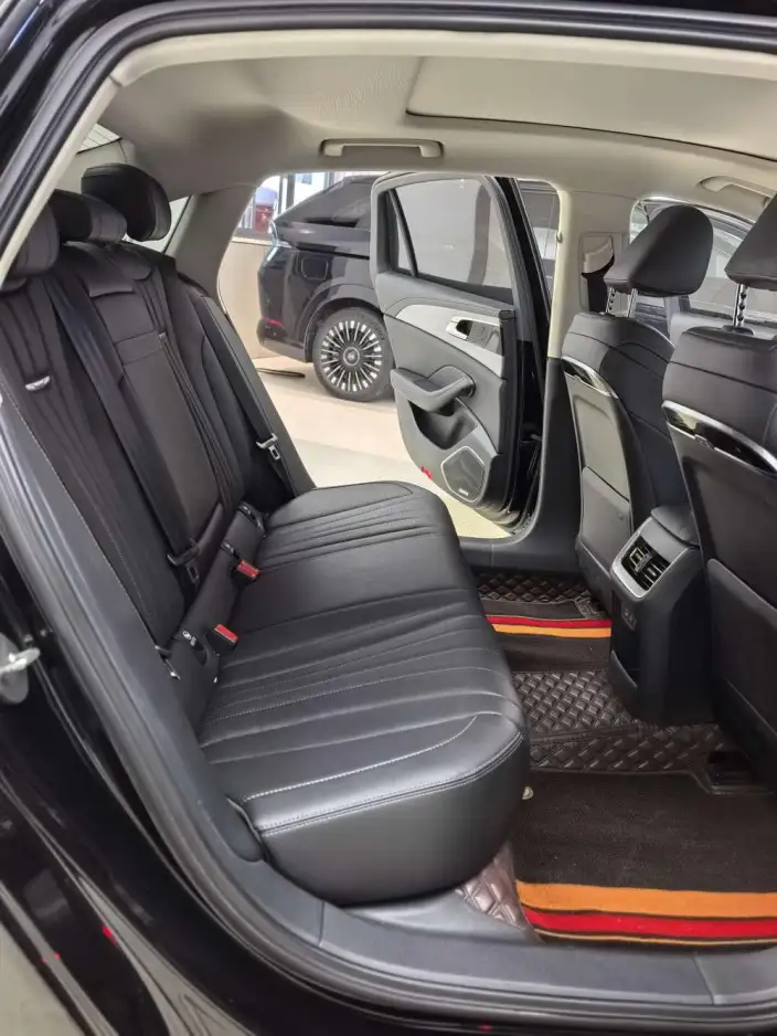 Hongqi H5 2024 Model 1.5T DCT Flag Rhythm Edition – фото 7