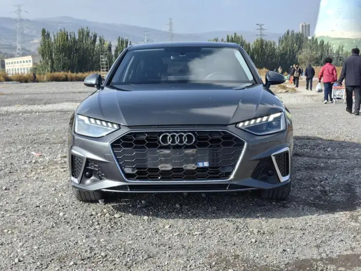Audi A4 L 2023 Model 40 TFSI Fashion Dynamic Model – фото 2