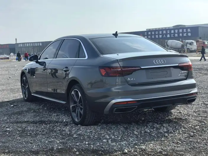 Audi A4 L 2023 Model 40 TFSI Fashion Dynamic Model – фото 4