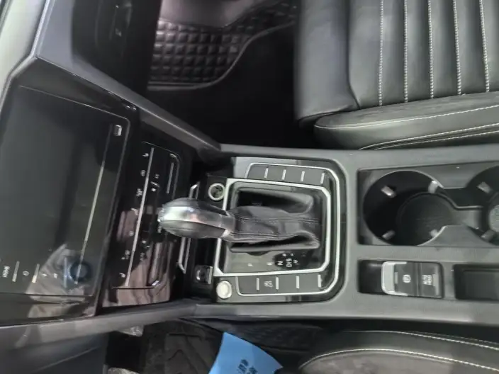 Volkswagen Magotan 2020 Model 330TSI DSG Leading Model – фото 9