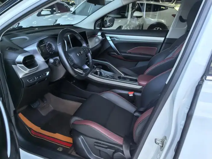 Geely Binyue 2021 Model 240T DCT Platinum edition – фото 10