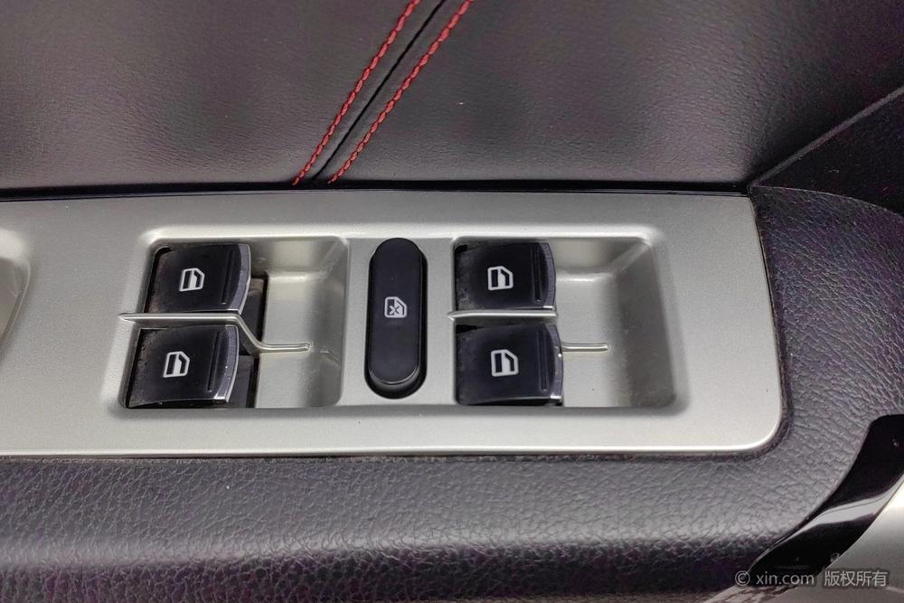 Haval H6 2015 модификация комплектация Sports Edition 1.5T Manual 2WD Elite – фото 22
