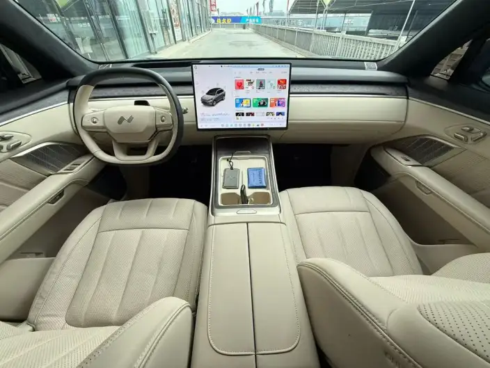 ONVO L90 2025 Model VII seat Edition Ultra – фото 7