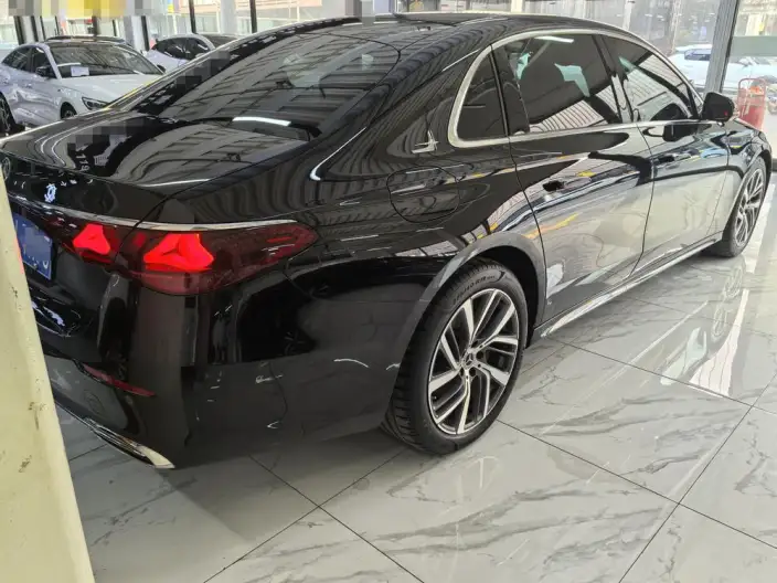 Mercedes-Benz E-Class 2024 Model Facelift E 300 L Fashion Model sedan – фото 6