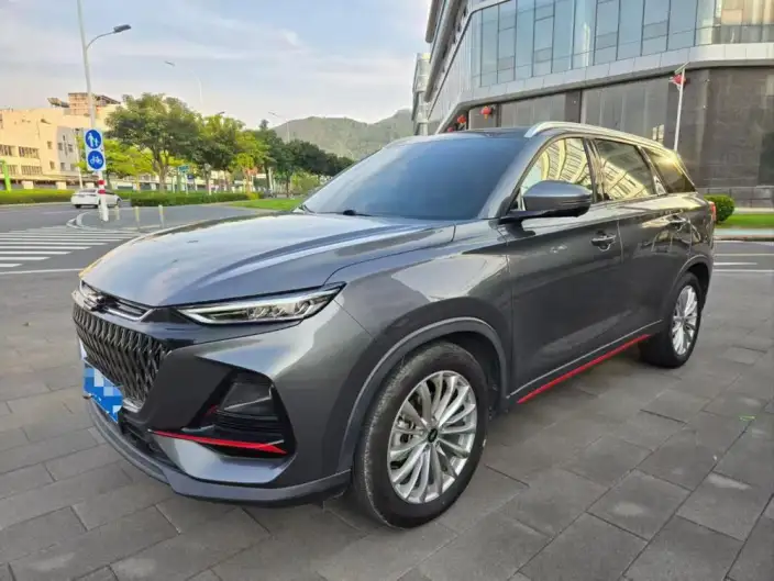 Changan Auchan X7 PLUS 2022 Model 1.5T Automatic Blue Whale Edition Geeker Pilot Model