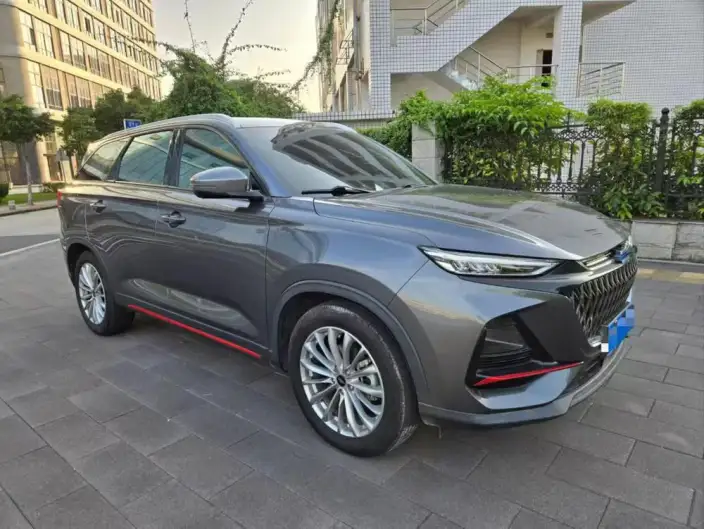 Changan Auchan X7 PLUS 2022 Model 1.5T Automatic Blue Whale Edition Geeker Pilot Model