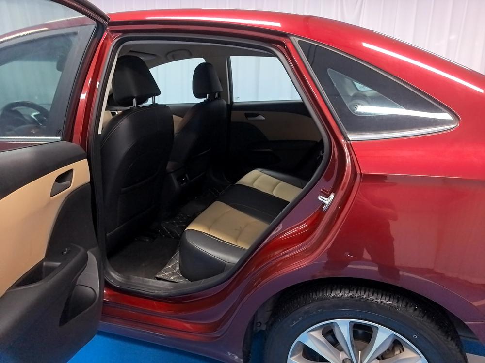 Chevrolet Corolla Модель 2020 года 320 автоматическое Yuexiang Edition – фото 18