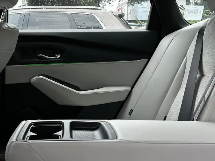 Honda INSPIRE PHEV 2023 Model e:PHEV Zhiyao Edition – фото 7