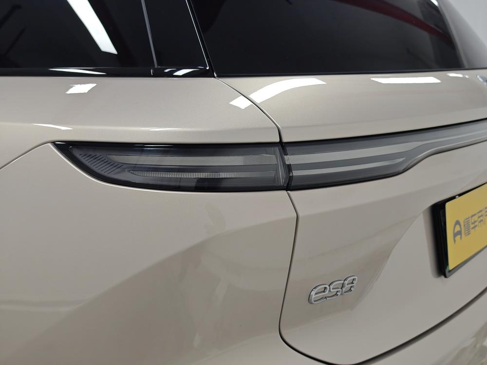 NIO ES8 2024 75kWh – фото 13