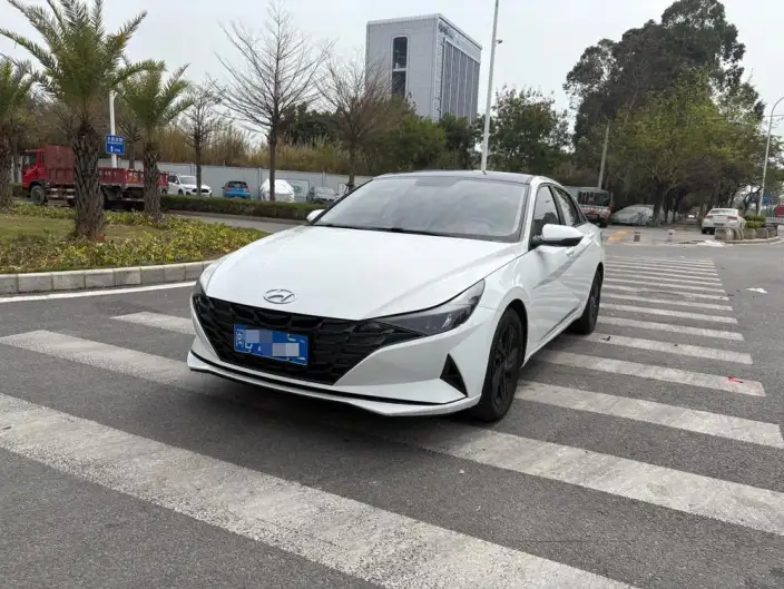 Hyundai Ioniq 2022 Model 1.5L CVT GLX Elite Edition