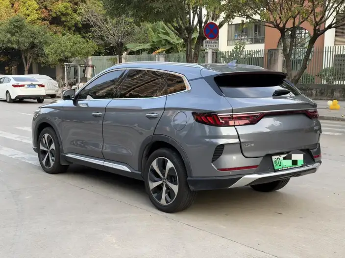 BYD Song PLUS DM 2023 Model DM-i Champion Edition 110KM Flagship PLUS – фото 3