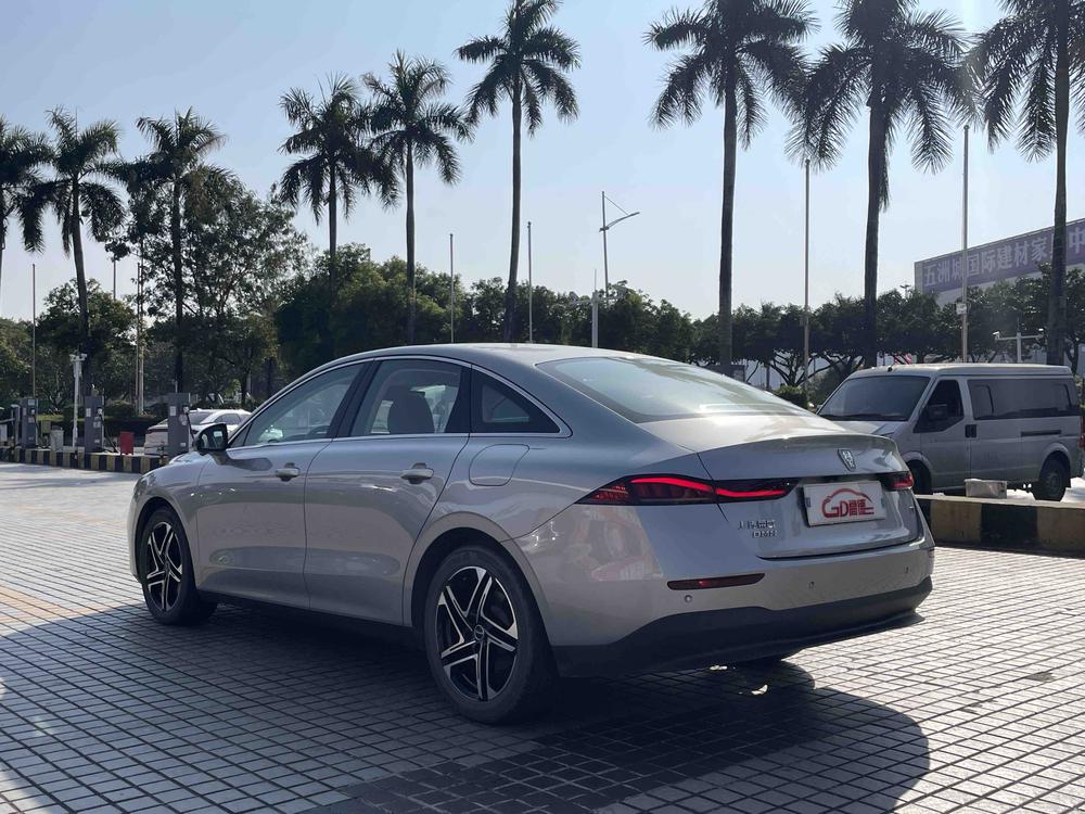 Roewe D7 DMH 2023 125 Flagship – фото 5