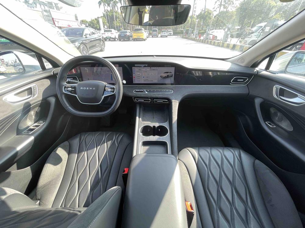 Roewe D7 DMH 2023 125 Flagship – фото 15
