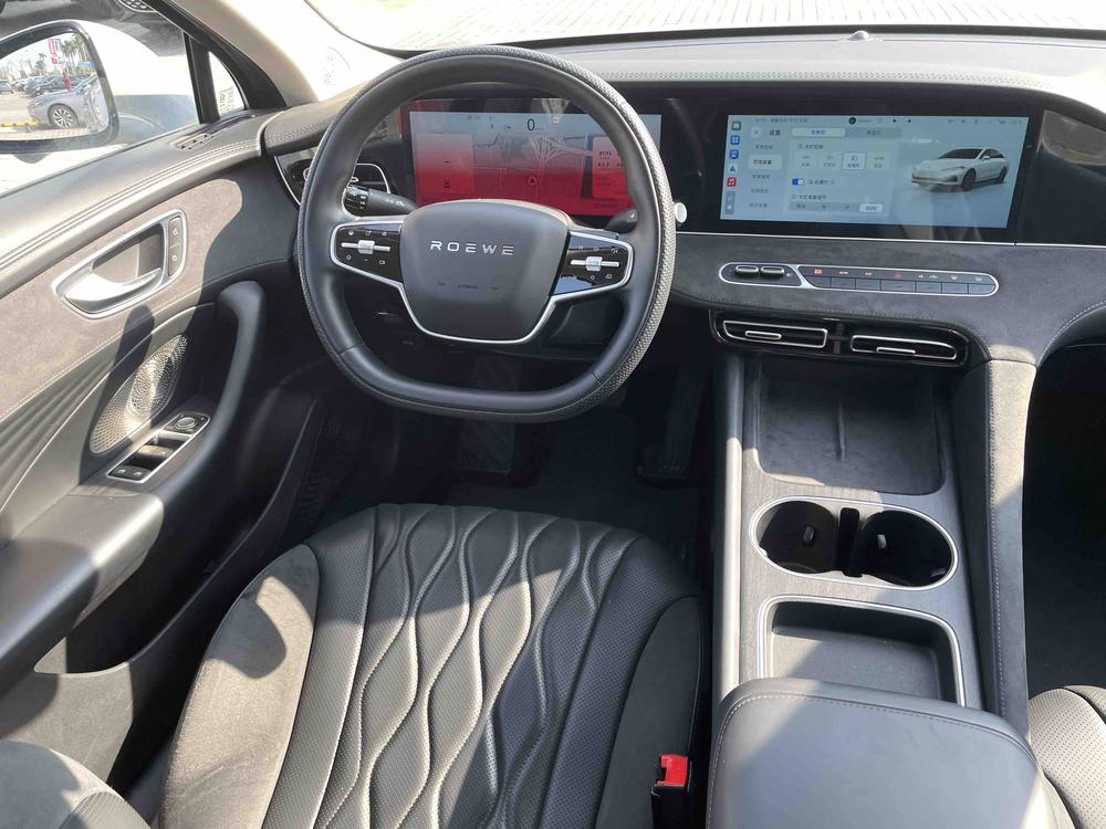 Roewe D7 DMH 2023 125 Flagship – фото 17