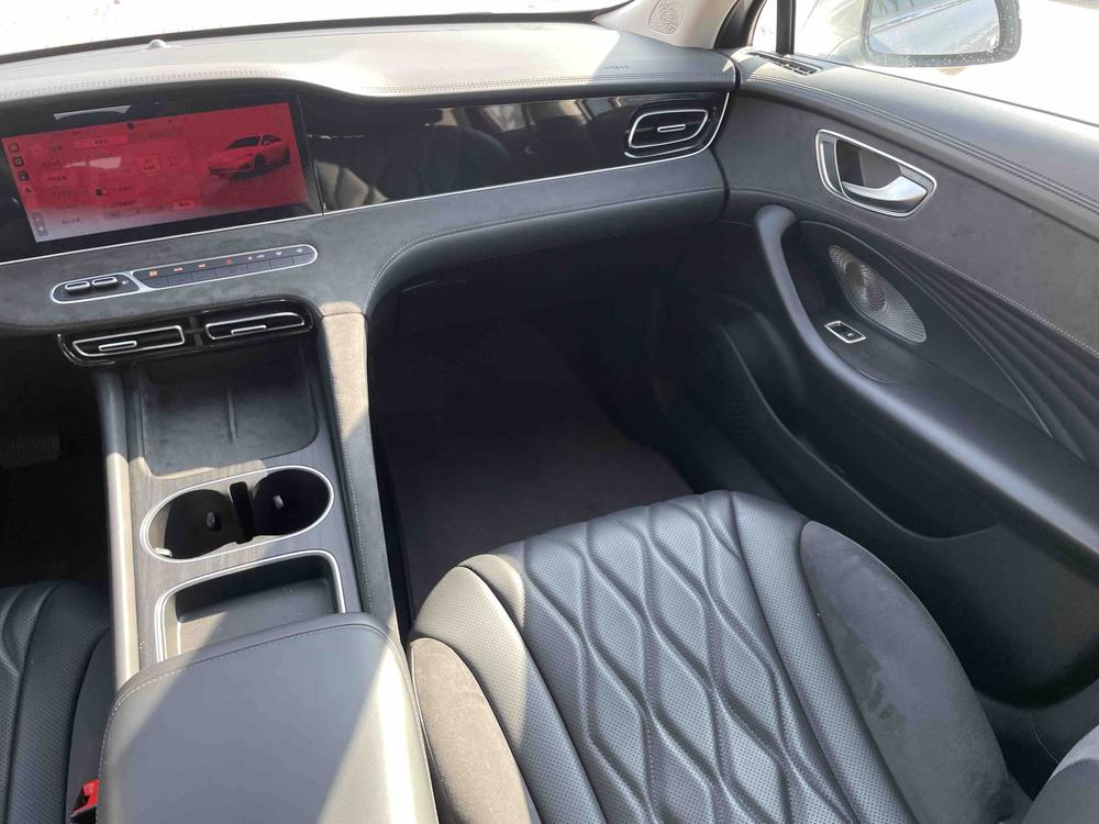 Roewe D7 DMH 2023 125 Flagship – фото 21