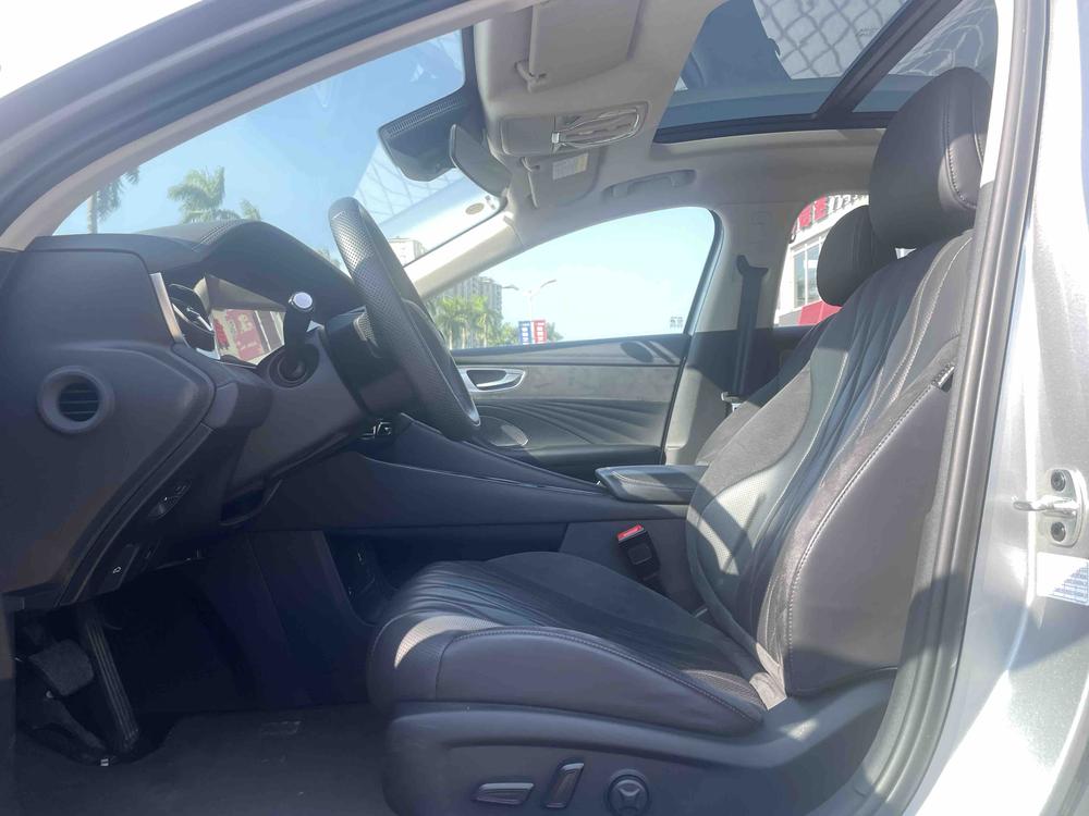 Roewe D7 DMH 2023 125 Flagship – фото 23