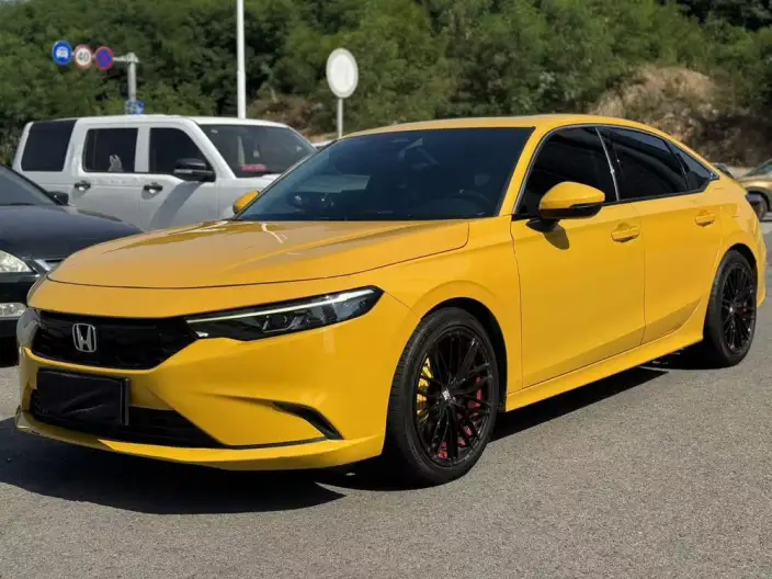 Model Ge 2022 Model 240TURBO CVT Exclusive Edition – фото 10