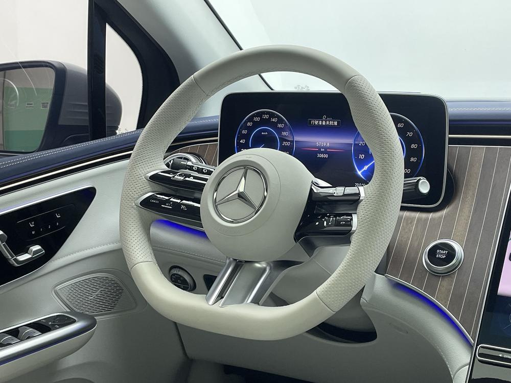 Mercedes-Benz EQE Внедорожник 2024 модификация EQE Внедорожник 350 4MATIC Deluxe Edition – фото 16