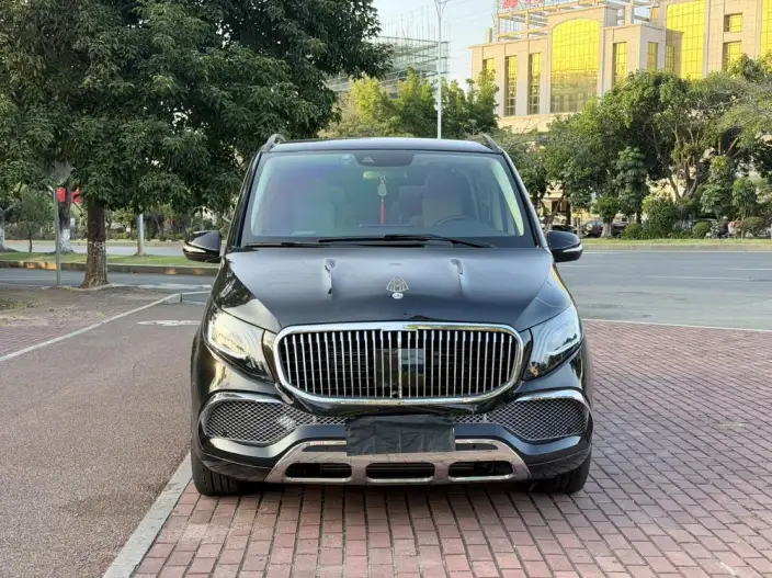 Mercedes-Benz V-Class 2022 Model V 260 Pilot Edition