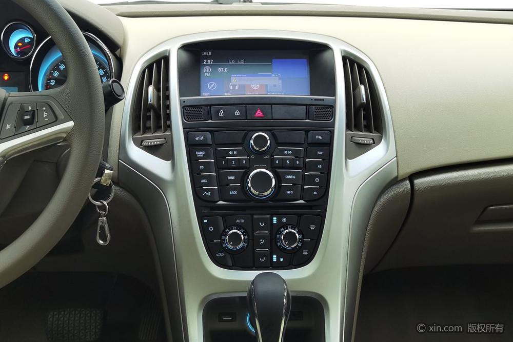 Buick Excelle 2013 GT 1.6L Automatic Fashion – фото 8