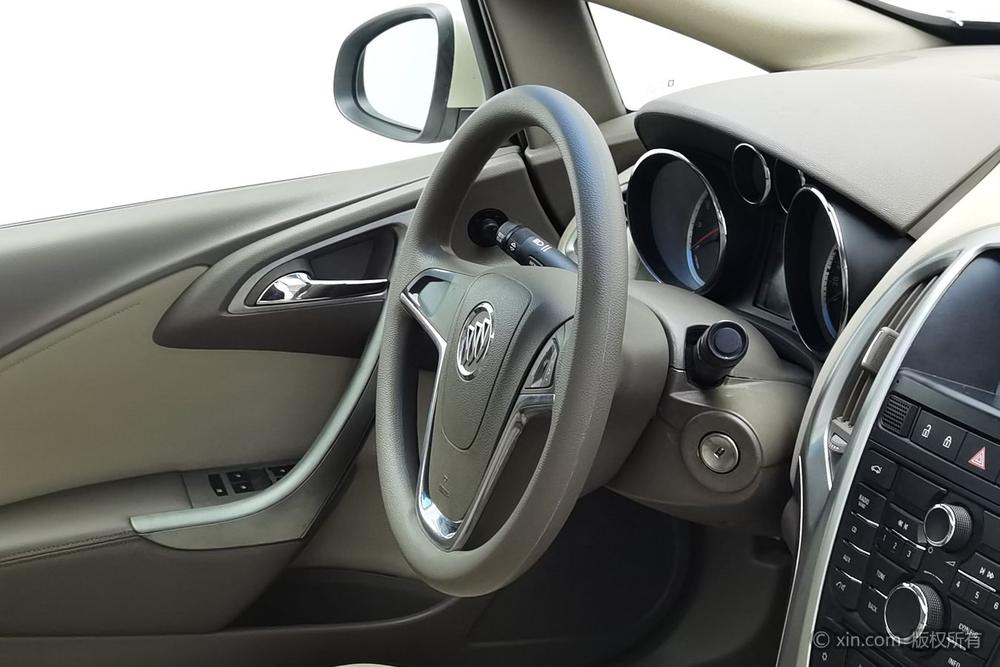 Buick Excelle 2013 GT 1.6L Automatic Fashion – фото 17