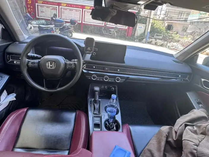 Honda Civic 2023 Model 240TURBO CVT Momentum Edition – фото 6