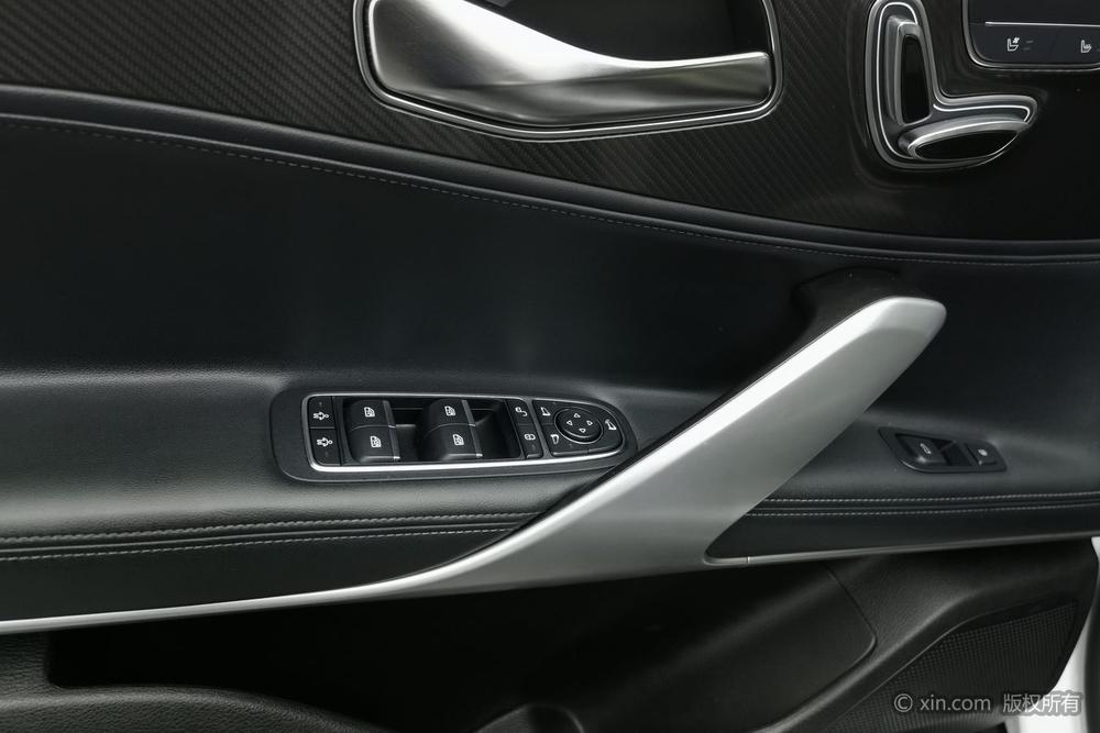 DENZA X PHEV 2020 2.0T Sport – фото 22