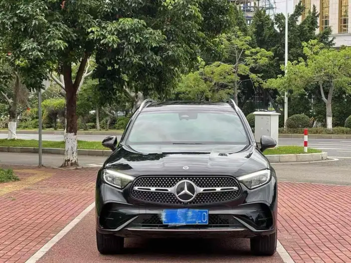 Mercedes-Benz GLC 2025 Model GLC 260 L 4MATIC Luxury Model 5 seat