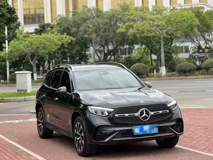 Mercedes-Benz GLC 2025 Model GLC 260 L 4MATIC Luxury Model 5 seat