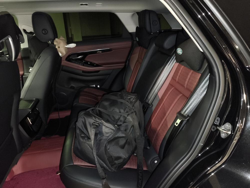 Range Rover Evoque 2021 Evoque L 249PS R-Dynamic First Edition Launch – фото 12