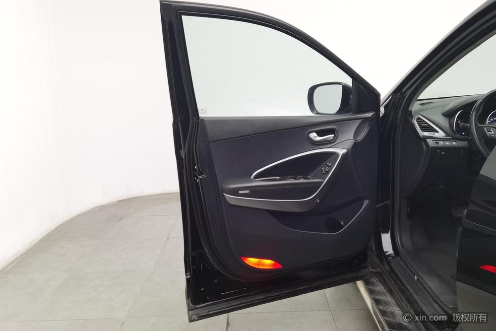 Hyundai Santa Fe 2013 2.4L Auto 2WD Smart – фото 21