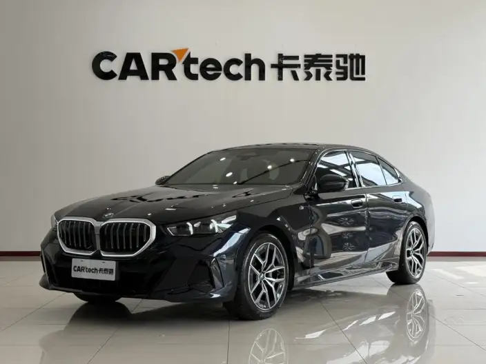 BMW 5 Series Imported 2024 Model 530i Leading Model M Sports Set – фото 1