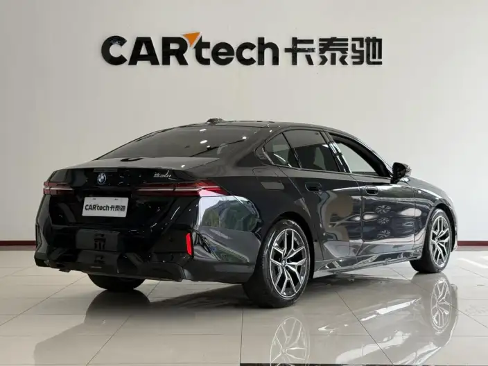 BMW 5 Series Imported 2024 Model 530i Leading Model M Sports Set – фото 7