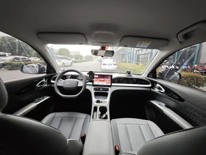 Geely Galaxy StarWish 2025 Model 310km Youth Edition – фото 6