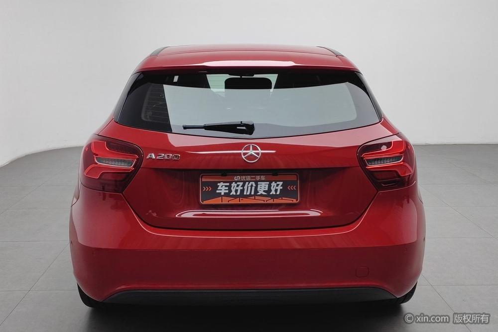 Mercedes-Benz A-Class импорт 2017 модификация комплектация A 200 Dynamic – фото 3
