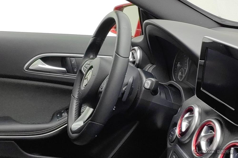 Mercedes-Benz A-Class импорт 2017 модификация комплектация A 200 Dynamic – фото 13