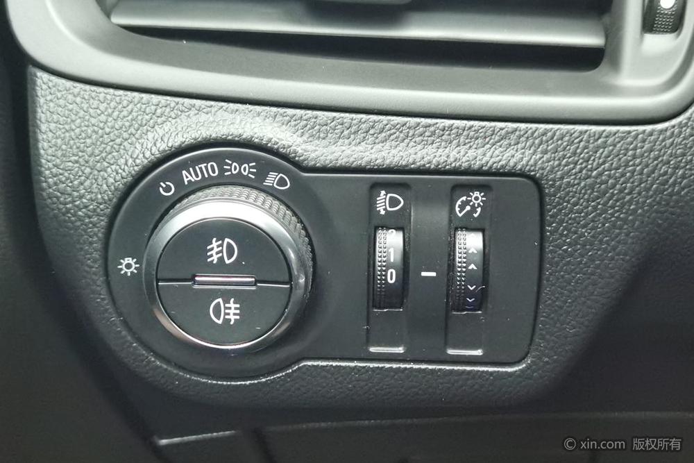 Buick Envision Модель 2018 года 20T 2WD Elite – фото 17