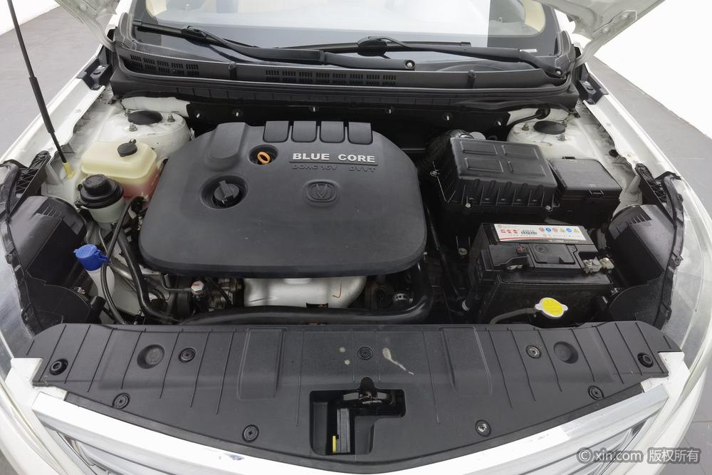 Changan Eado 2015 1.6L Manual Luxury China V – фото 5