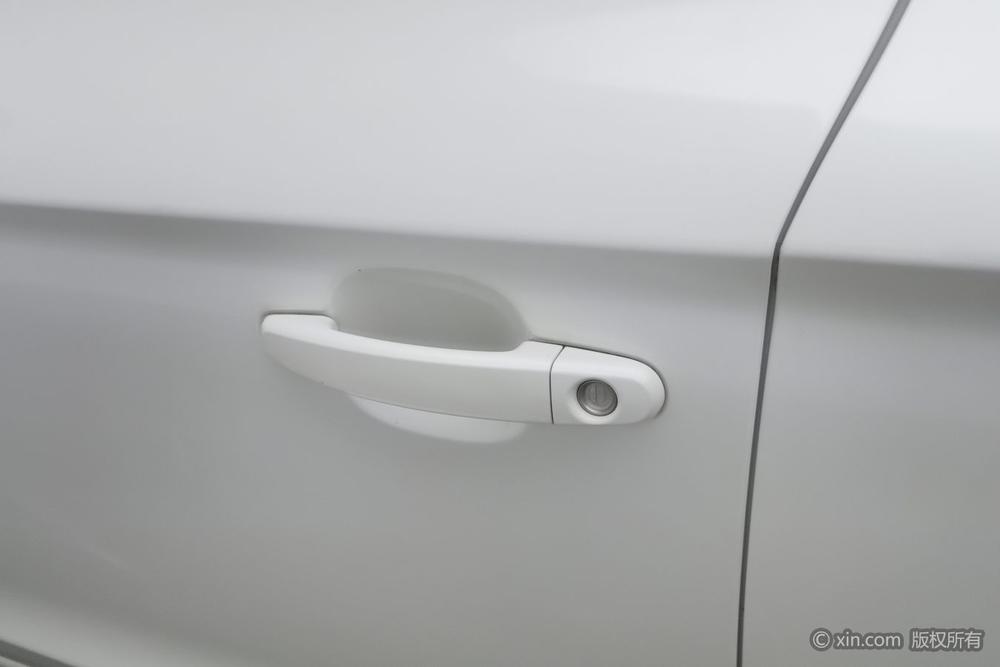 Changan Eado 2015 1.6L Manual Luxury China V – фото 11