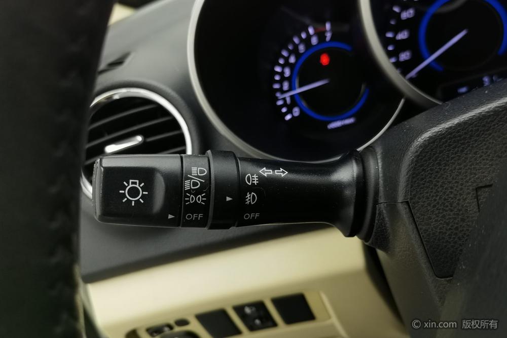 Changan Eado 2015 1.6L Manual Luxury China V – фото 17