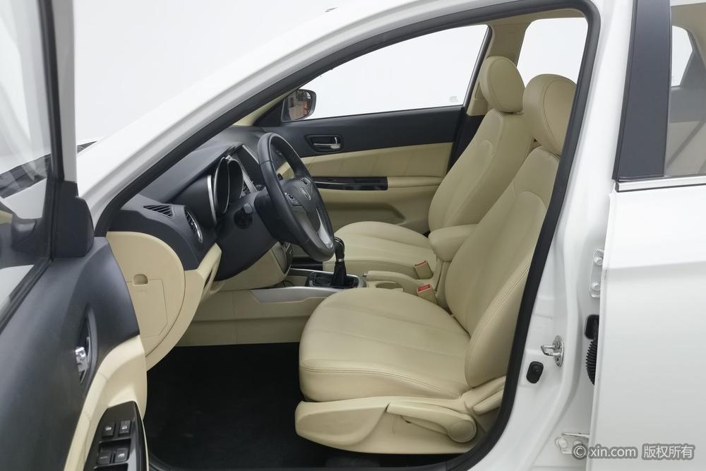 Changan Eado 2015 1.6L Manual Luxury China V – фото 18