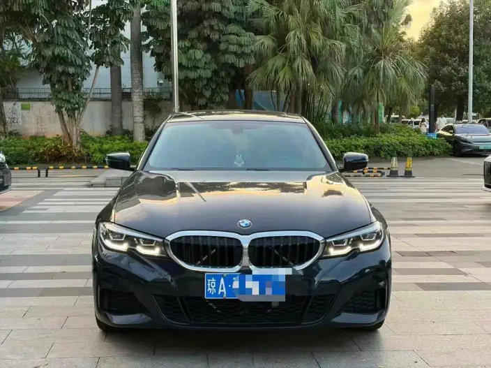 BMW 3 Series 2022 Model 320Li M Sports Set – фото 2