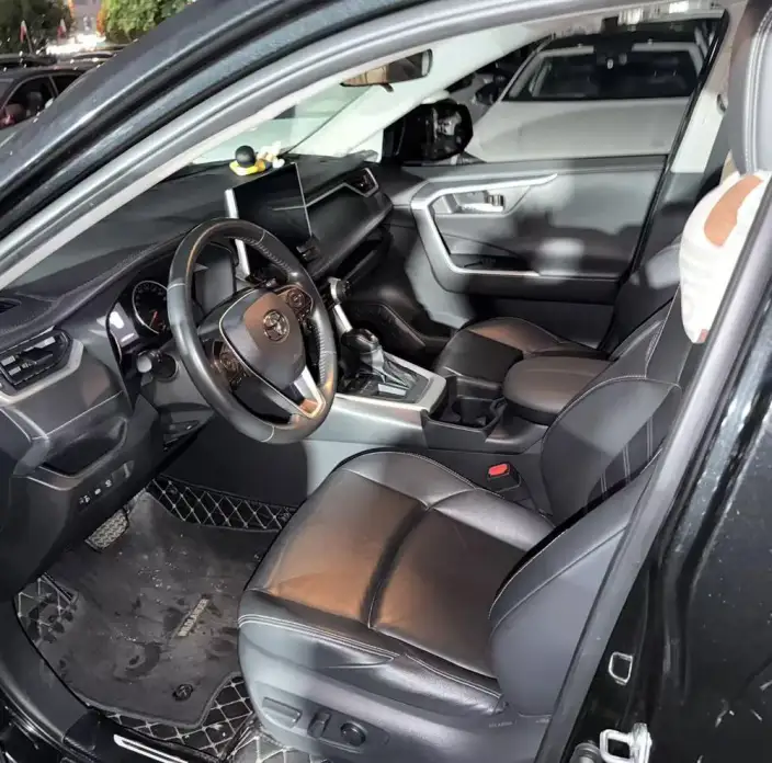 Toyota Wildlander 2021 Model 2.0L 2WD Deluxe Edition – фото 8