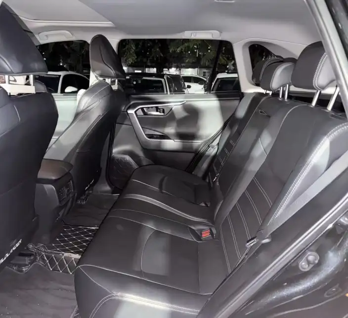 Toyota Wildlander 2021 Model 2.0L 2WD Deluxe Edition – фото 9